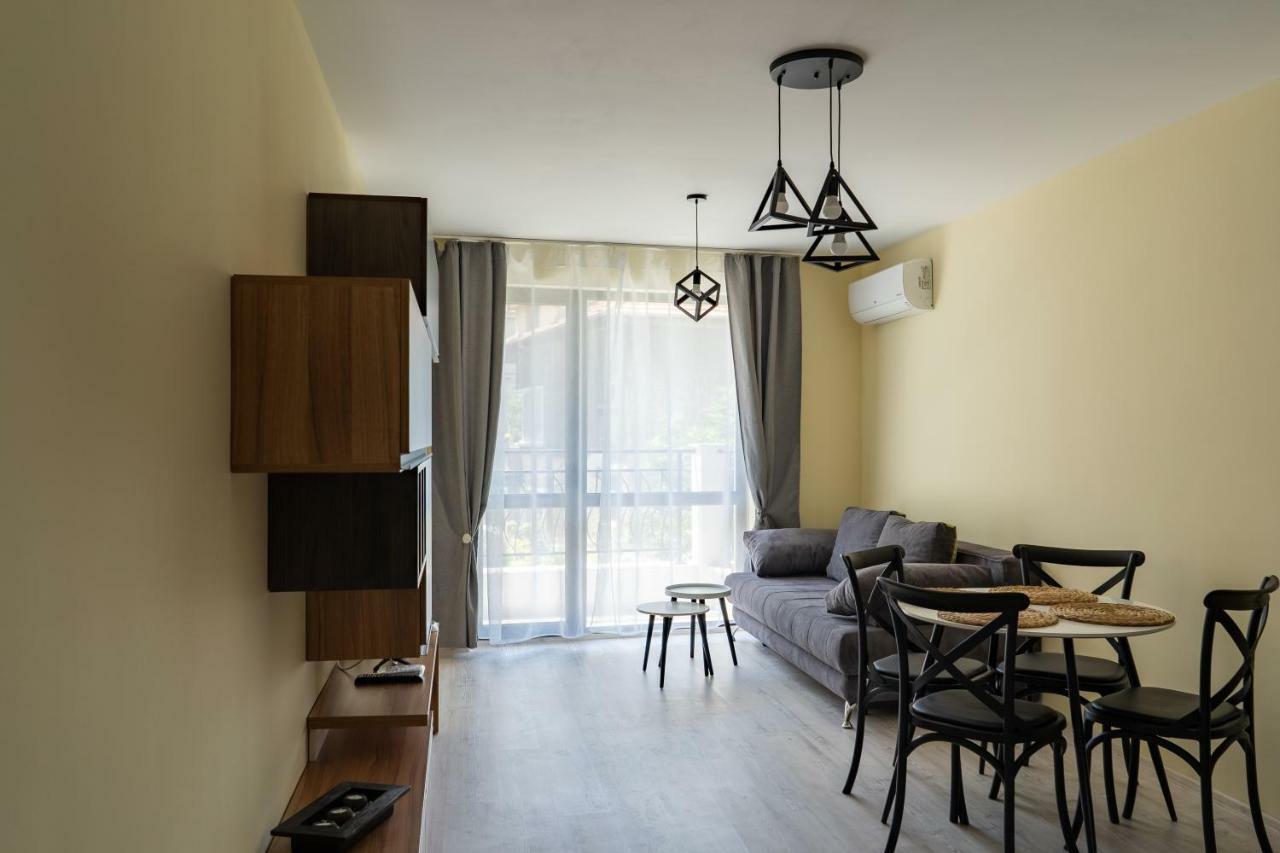 La Familia Apartments 瓦爾納 外观 照片