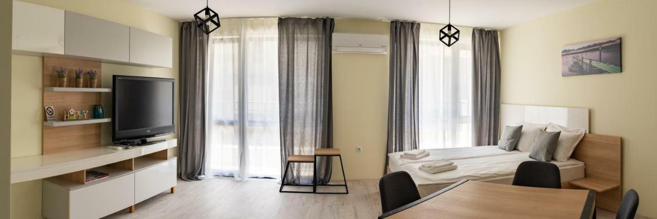 La Familia Apartments 瓦爾納 外观 照片