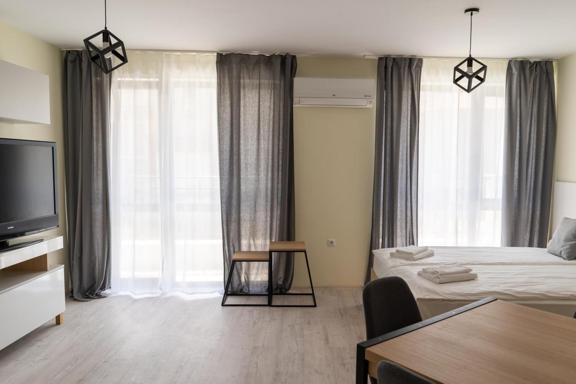 La Familia Apartments 瓦爾納 外观 照片