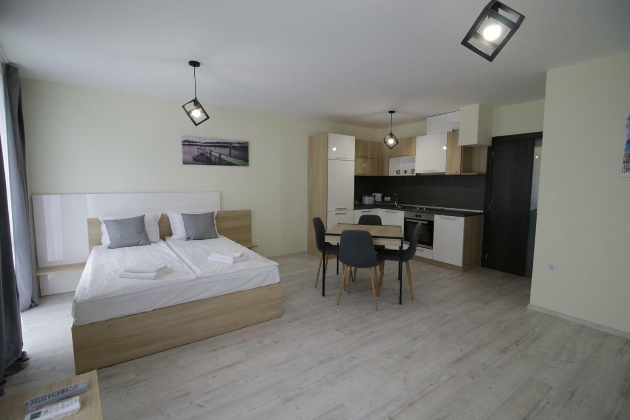 La Familia Apartments 瓦爾納 外观 照片